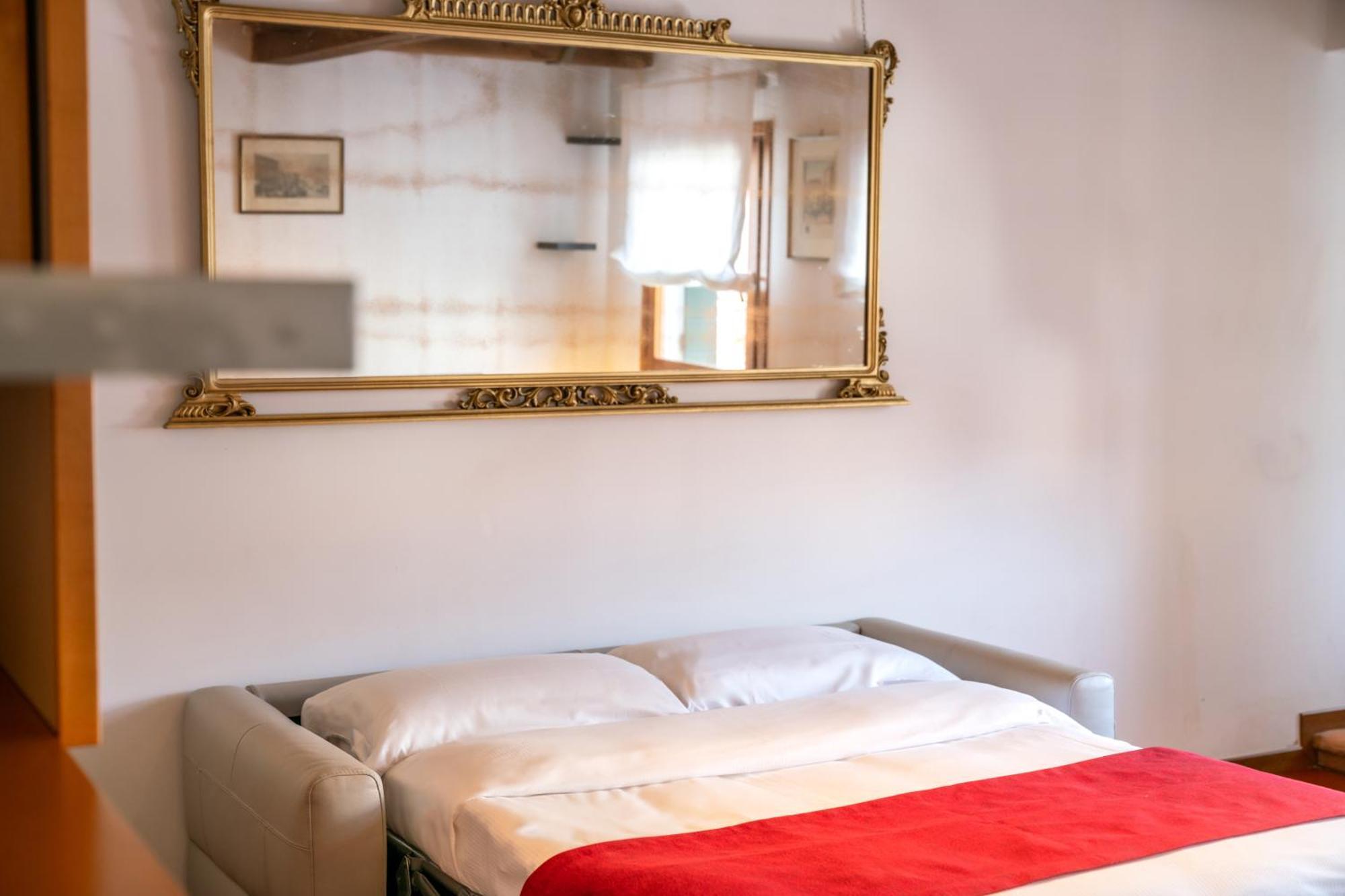 Palazzo San Luca Hotel Venice Bilik gambar