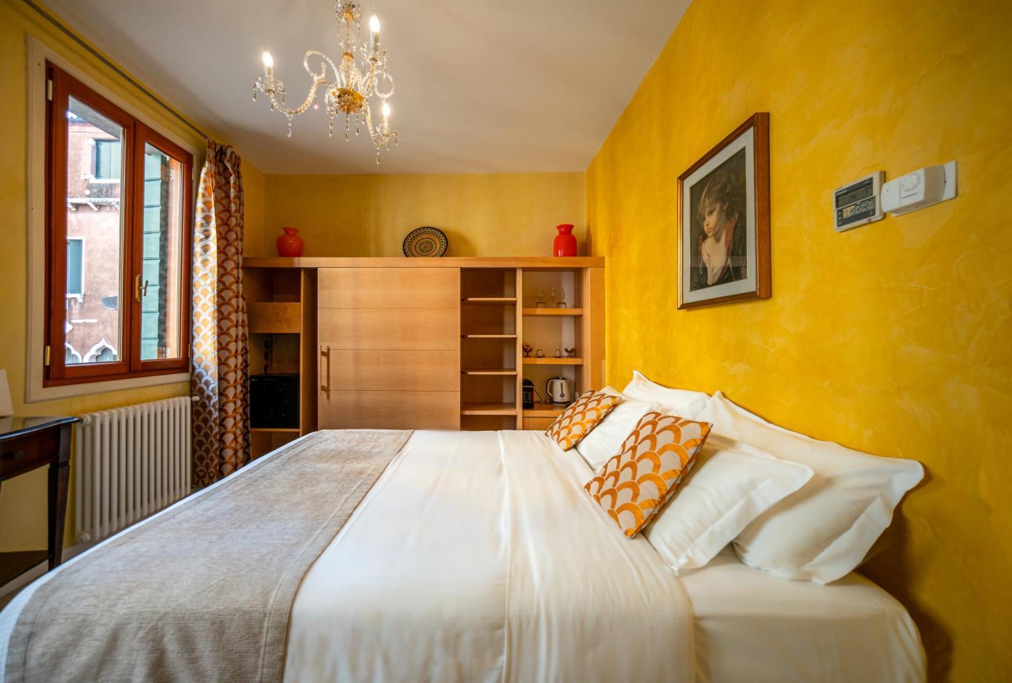 Palazzo San Luca Hotel Venice Bilik gambar