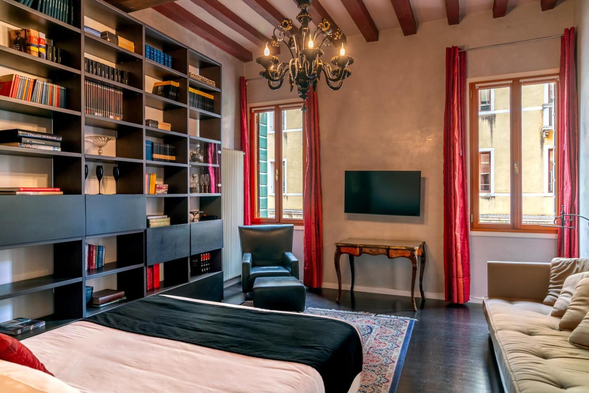 Palazzo San Luca Hotel Venice Bilik gambar