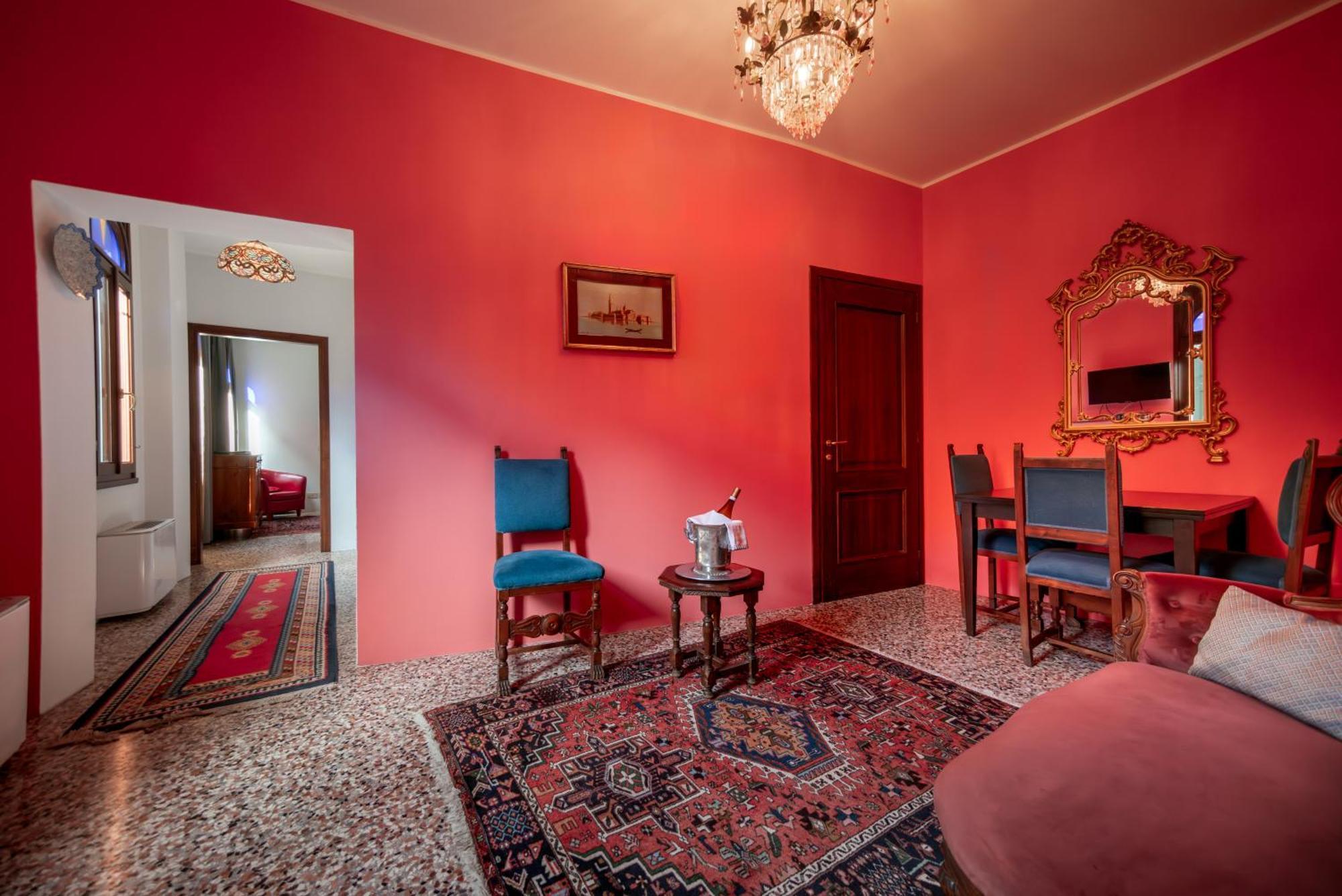 Palazzo San Luca Hotel Venice Bilik gambar